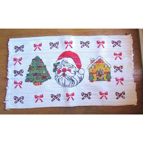 Christmas Rag Rug Screen Printed Santa Tree Cottage 24 x 45 USA New with Tag - Picture 2 of 6